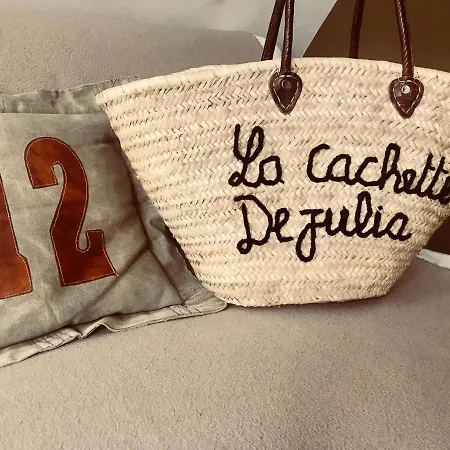 아파트 La Cachette De Julia